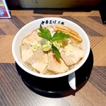 中華そば 大林 - チャーシュー麺