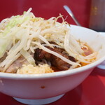 ラーメン二郎 - ラーメン半分＋ニンニク少し＋ＳＫ白ネギ炙