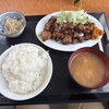 箱ざき食堂～米ともつ煮 ホルモン定食～