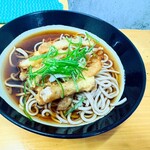 六文そば - ごぼう天そば¥280