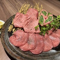 芦屋焼肉 結 - 