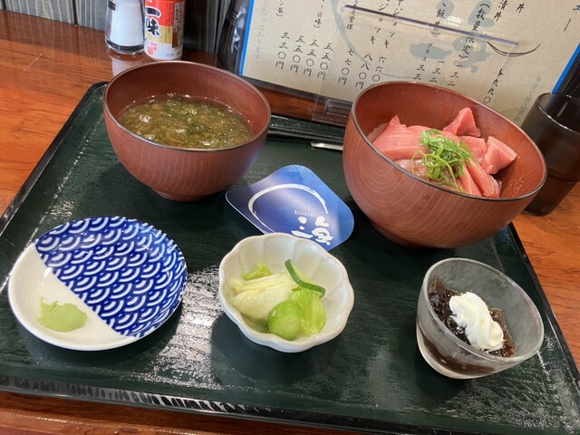 bistro 海 - 鹿島台（海鮮丼）の写真