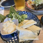 キツネ日和 - 生湯葉、しっかり形が出来てる湯葉と、ふるふるの生のゆる〜い湯葉、両方楽しめていい！