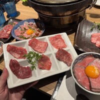炭火焼肉寅二郎 - 