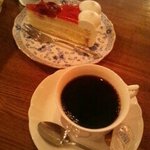 カフェテリア琥珀 - ケーキセット