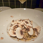 bistro さんて - 熟成キノコのクリ−ムパスタ