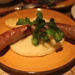 WINE & Belgian Beer Hemel ミヤマス - ソーセージふつうに美味しい