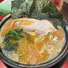 豚骨醤油ラーメン 王道家 柏店