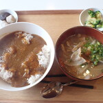 トーコーキッチン - カレーライスW 副菜二品 豚汁W