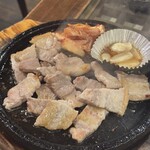 韓のかおり家 - 