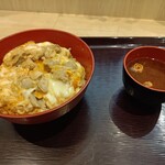 키세키노 오야코동 이온몰 욧카이치키타점