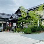 日の出屋 - 外観♫