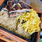 日の出屋 - タレは甘め♫