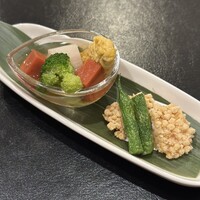 泳ぎとらふぐ活蟹料理 あじ平 曽根崎 - 