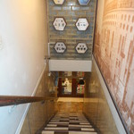 自家製麺 伊藤 - 地下下り階段