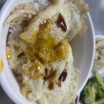 梁記嘉義鶏肉飯 - 