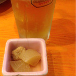Oo Toraya - お通しと生ビール