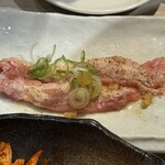 こだわりの鶏焼肉 新月 - 