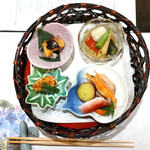 日本料理・天ぷら 花座 - 「焼き八寸」鰈味噌焼き　酢取物　他