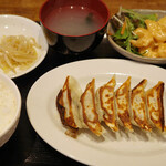 餃子 唐揚げ ギョッパ！ - 餃子エビマヨ定食