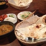 サレガマ - Bランチ（ナン少し食べてます…(；・∀・)）