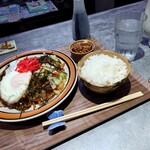 ほびーい喫茶店 - 焼きそば 700円(税込)
      納豆ご飯 (お値段お任せ) 