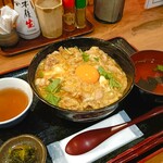 軍鶏一 - 親子丼（大盛り）1,100円