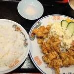 来来飯店 - 小エビ天定食。餃子も付きます。1150円。