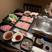 京都つゆしゃぶCHIRIRI 四条烏丸 別邸 - 