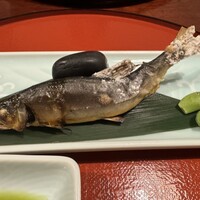 土佐料理 祢保希 赤坂店 - 仁淀川産　天然鮎塩焼き