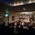 ＪＡＺＺ ＬＩＶＥ ＢＡＲ グラバー邸 - 夜ライブ