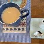 あおいろCafe - カフェラテメイプルシロップ付き②