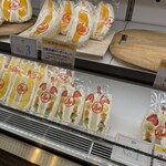 비! 후루츠 샌드위치