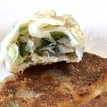 榮ラーメン - 餃子の餡