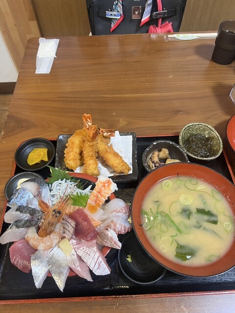 銀蔵様：3点おまとめ 銀蔵」の『特選お造り定食』（高槻市芥川町）たかつーグルメ