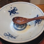 煮干し中華蕎麦 彩葉に - 背脂煮干し中華蕎麦　完汁