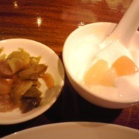 パンダ レストラン - ザーサイと杏仁豆腐