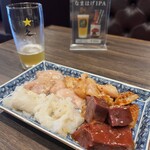 炭火焼肉 久 - 内臓系盛り合わせ1