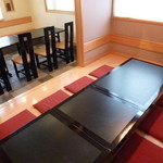 Sushi Kappou Yanagi - テーブル席と小上がり合わせた個室（20名様まで）　