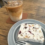 カフェ タレス - 