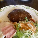 洋風食堂 枝 - ハンバーグ定食②   向きを変えて