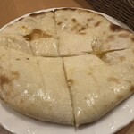 やっぱりインディア - チーズクルチャ