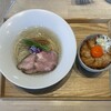 宍道湖しじみ中華蕎麦 琥珀 東京本店