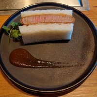 焼肉うしごろ 西麻布本店 - 