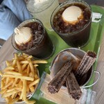 EAT EAT EAT - 