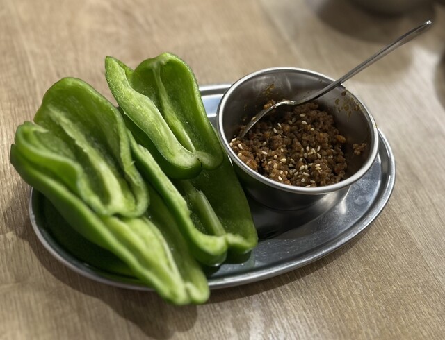 Sumibi Yakiniku Nama Horumon Dokoro Shouchan Ekimae Ten