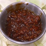 やきとん三吉 - お通し 付け合わせ　2025.6.11