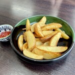 苗穂通り しあわせ食堂 - ポテトフライ（200円）