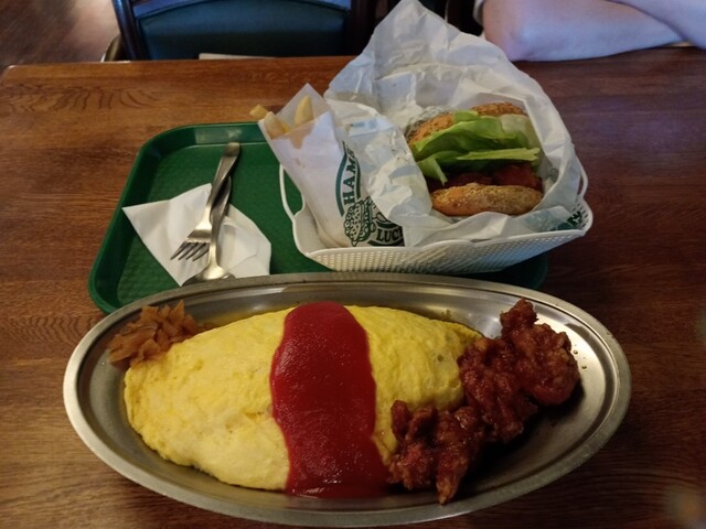 ラッキーピエロ 十字街銀座店