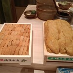 鮨 銀座 おのでら - 馬糞ウニと紫ウニ